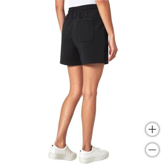 NWT Mondetta Ladies' Ribbed Scuba Active Short - Picture 2 of 4